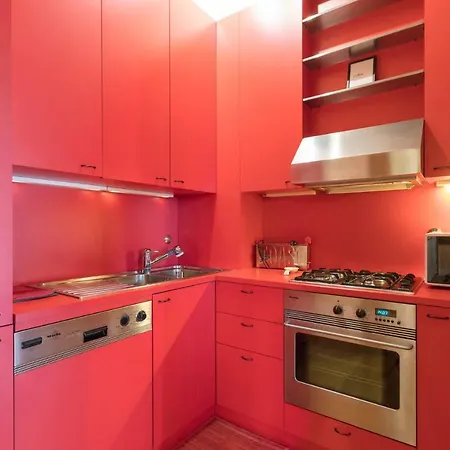 Casa Delle Colonne - Grande Immobile Di Design Apartamento